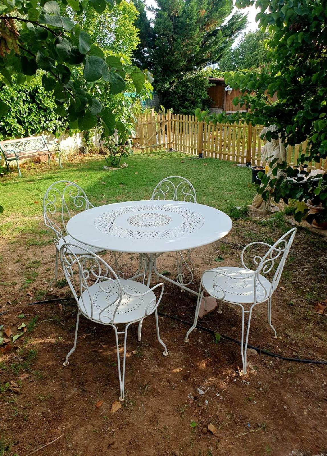 Location De Vacances T2 Non Loin D'Aix Et Marseille Pourrieres Extérieur photo